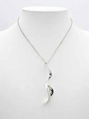 Tiffany & Co. Frank Gehry Large Orchid Drop Necklace 925 16"